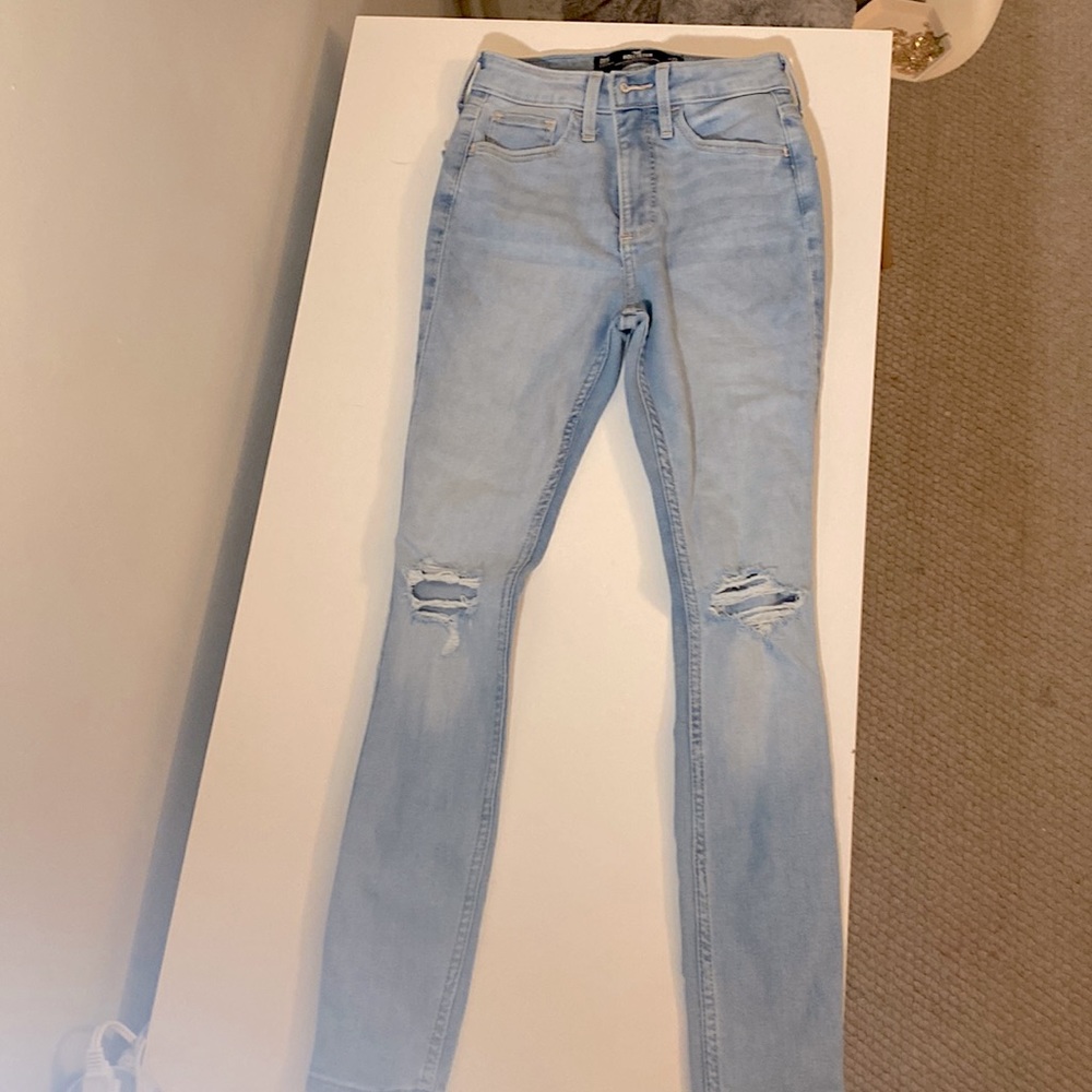 holister ripped skinny jeans - Picture 1 of 3